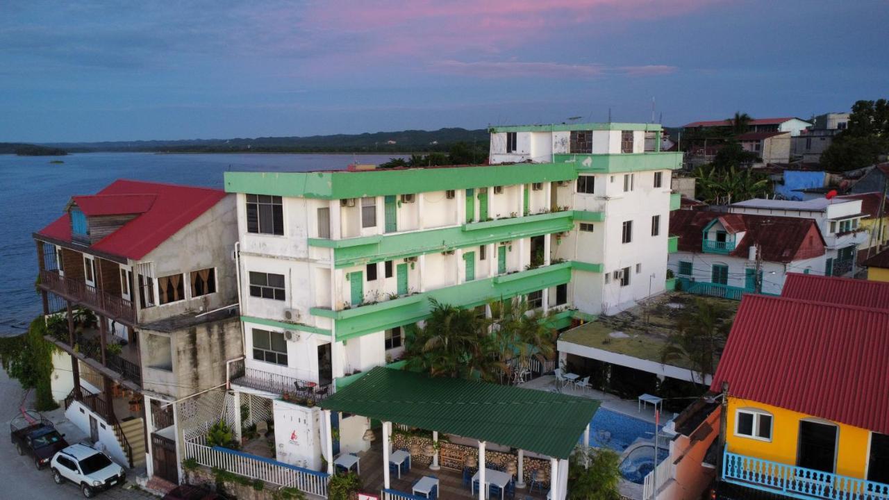 Hotel Sabana Flores Exterior photo